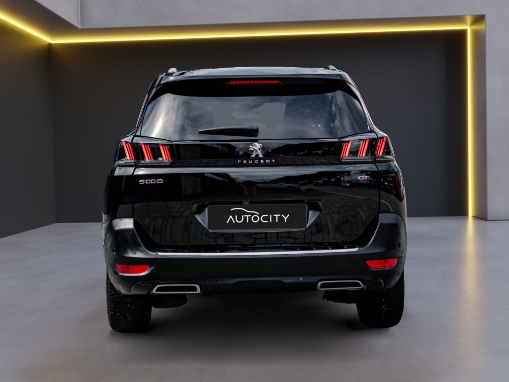 47000853-3.jpg