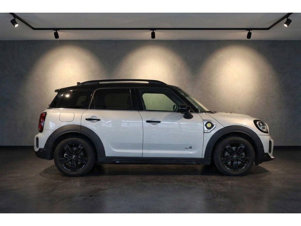 52204875-1.jpg