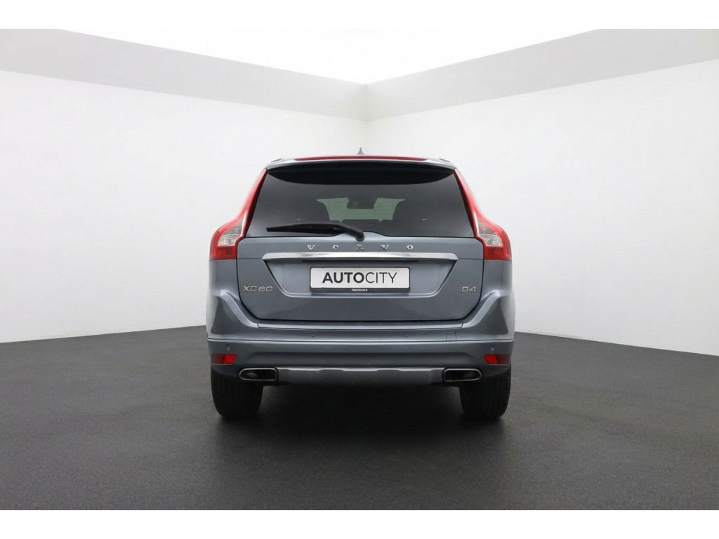 52619363-3.jpg