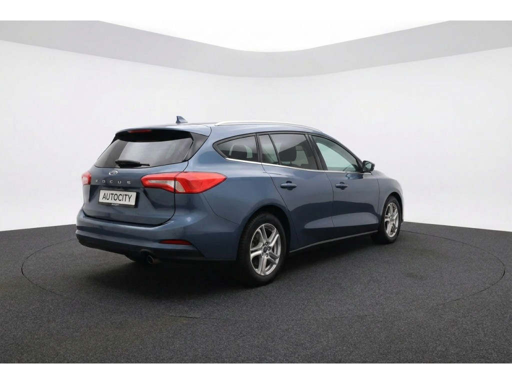 54341021-2.jpg