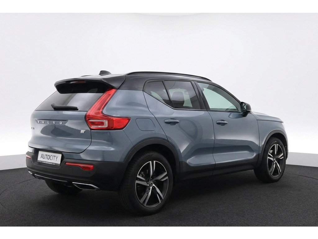 56340030-2.jpg