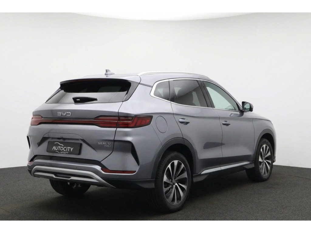 56771535-3.jpg