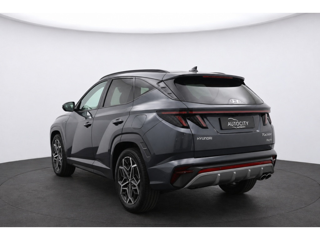 56954654-3.jpg