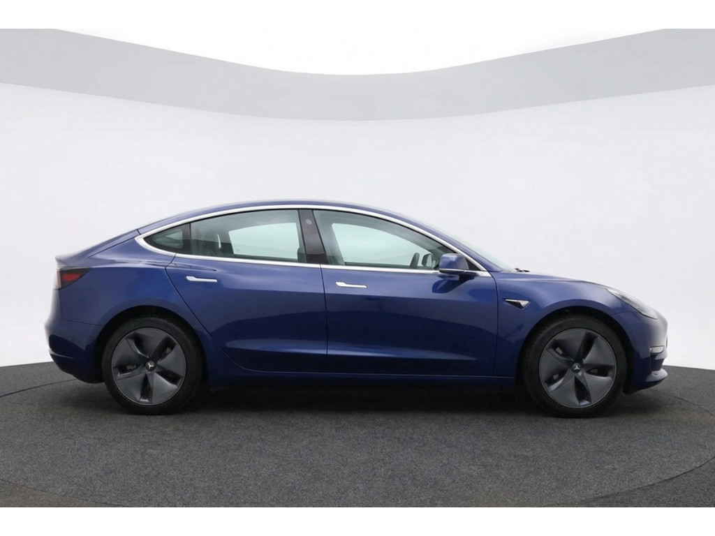 57107313-1.jpg